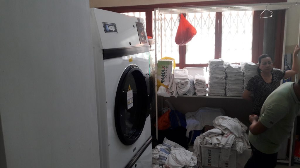 lắp đặt máy giặt công nghiệp tại TP.HCM