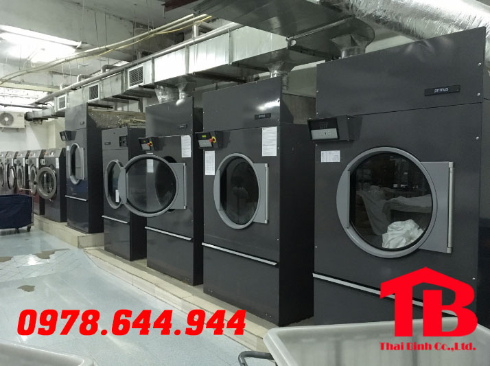máy giặt công nghiệp Mỹ